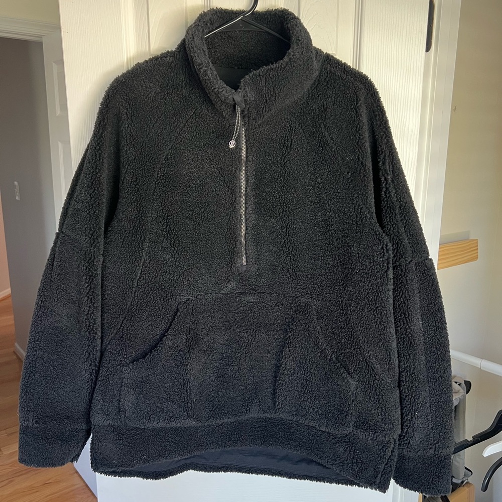 Lululemon Black Sherpa Pullover